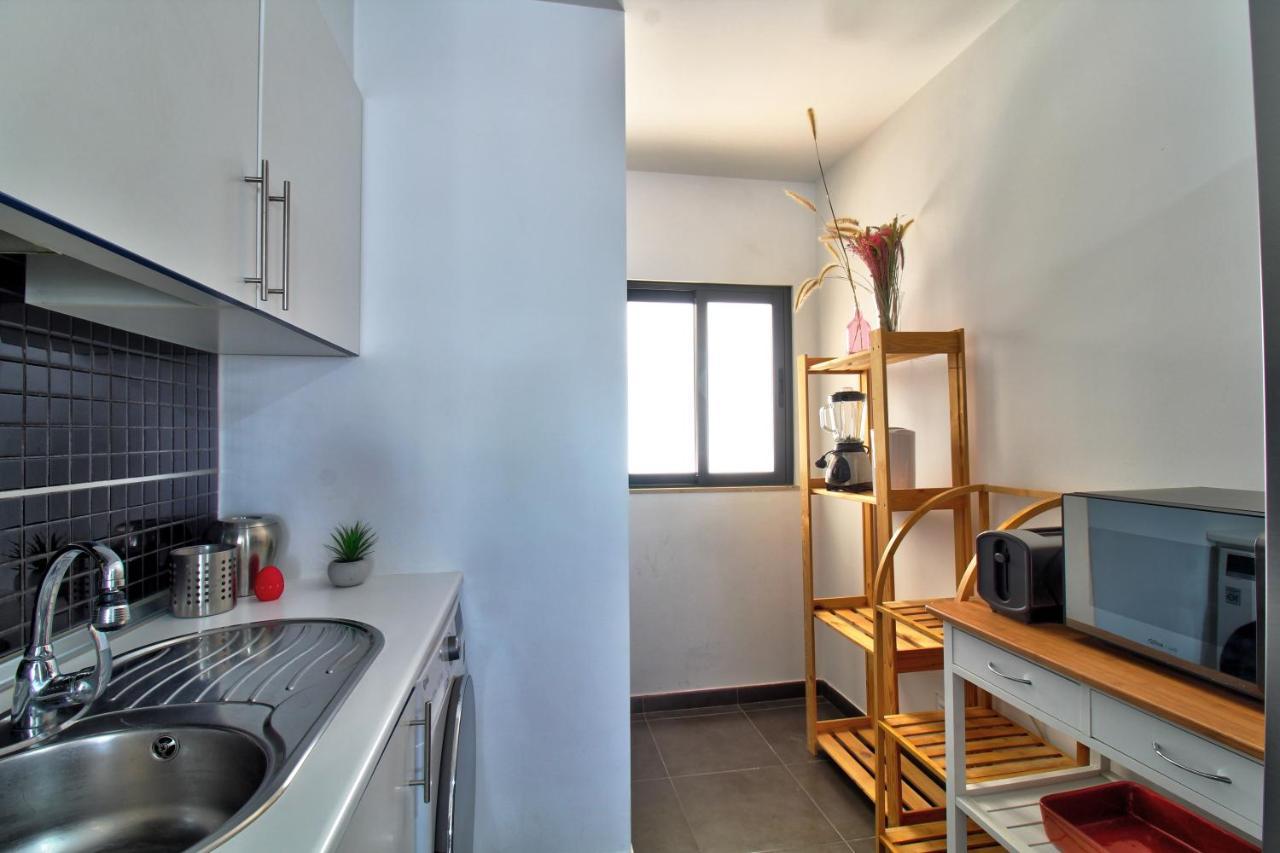 Ferienwohnung Center Location, Ac, Swimming Pool, And Parking Olhão Exterior foto